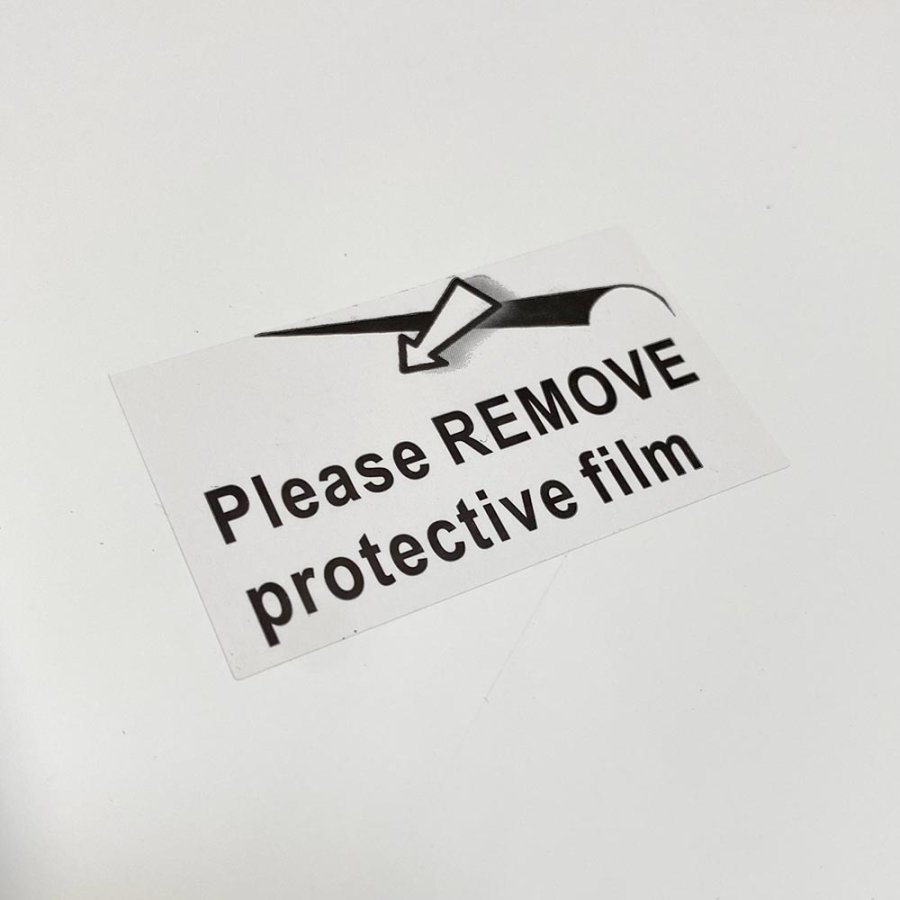 Whiteboard og kork kombitavle s&aelig;t 60x40cm, inkl. sort magnetisk marker, 4 x sorte 20mm magneter, 12 sorte n&aring;le og monteringss&aelig;t