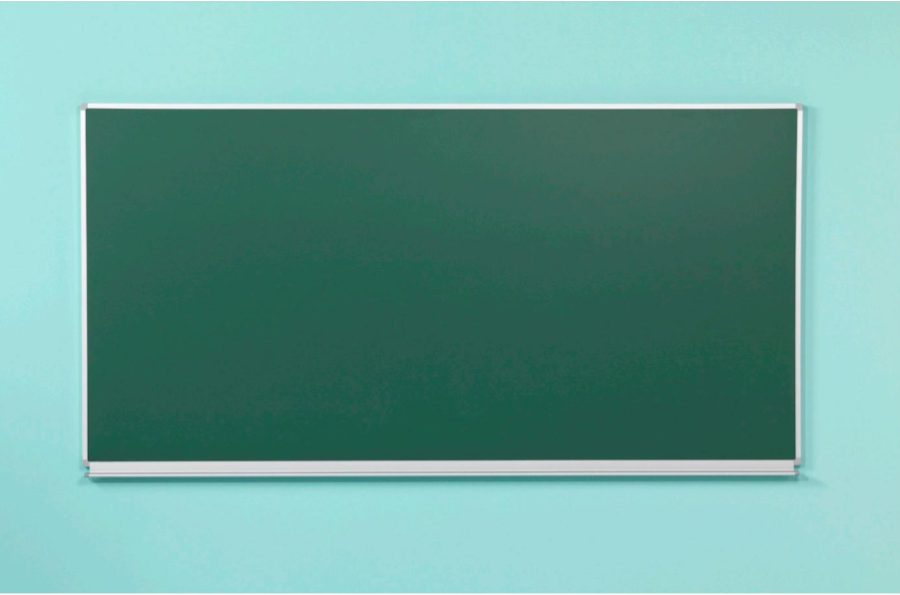 Funktionel Skoletavle med Pennehylde - 120x250cm Kridttavle Perfekt til Klassev&aelig;relset