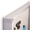 Infoboks med magnetisk whiteboard, l&aring;s foran, 4 x A4, indend&oslash;rs, 51,5 x 68,5 cm #7